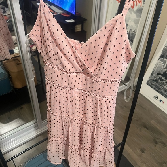 Polka dot mini dress - Picture 2 of 4